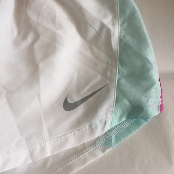 Nike shorts XS and XXLl. LAST PRICE - Picture 4 of 9